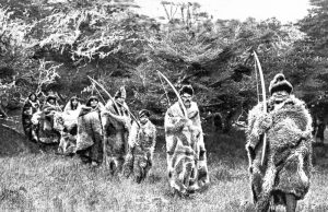 Pacheck and a Selknam family group