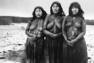 Female body painting for the Kewanix game.